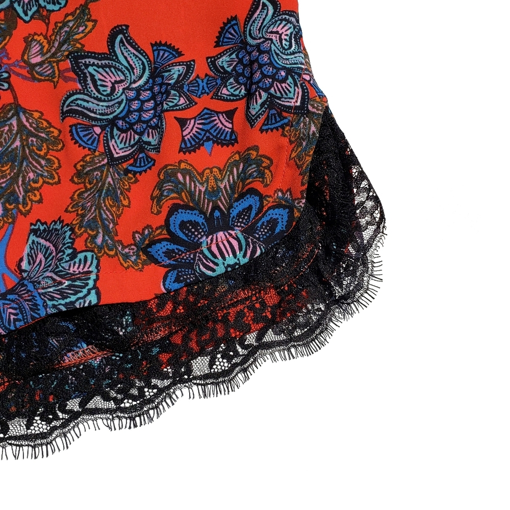 ECLAIR High Waist Boho Floral Print Shorts - Picture 4 of 5